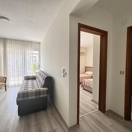 Fora Apart Otel Çeşme Exterior foto