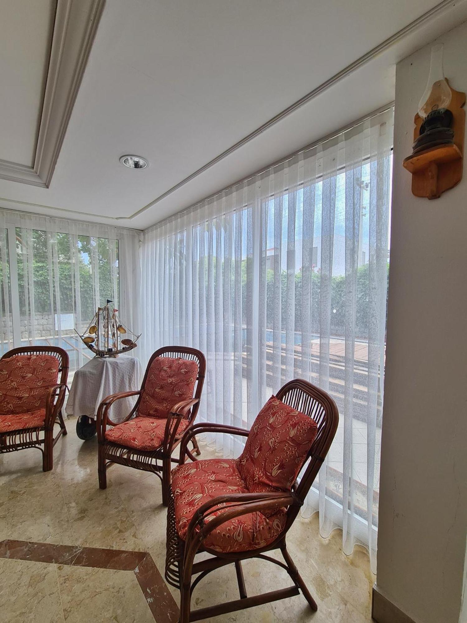 Fora Apart Otel Çeşme Exterior foto