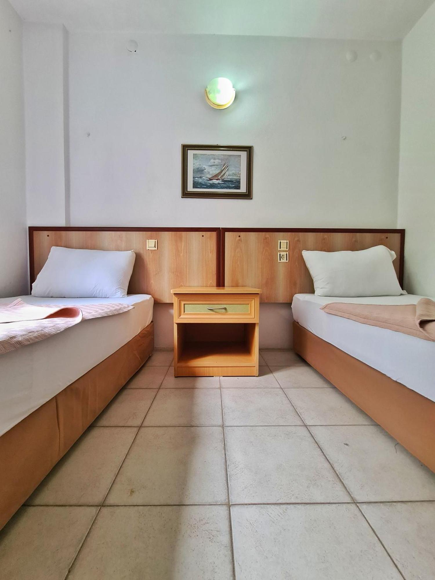 Fora Apart Otel Çeşme Exterior foto