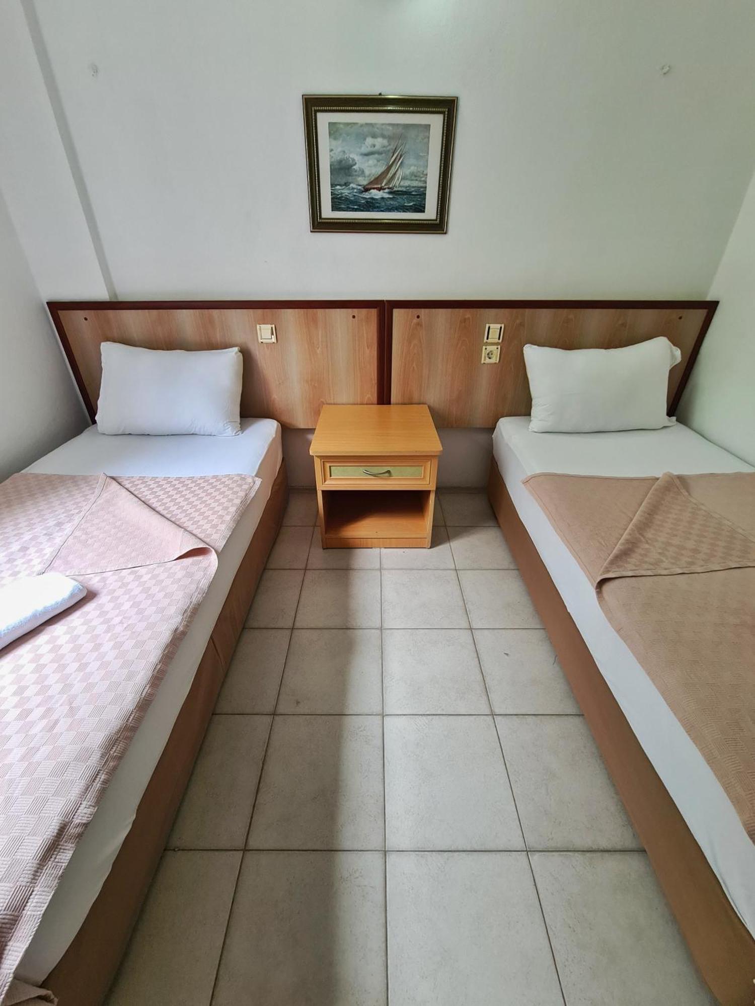 Fora Apart Otel Çeşme Exterior foto