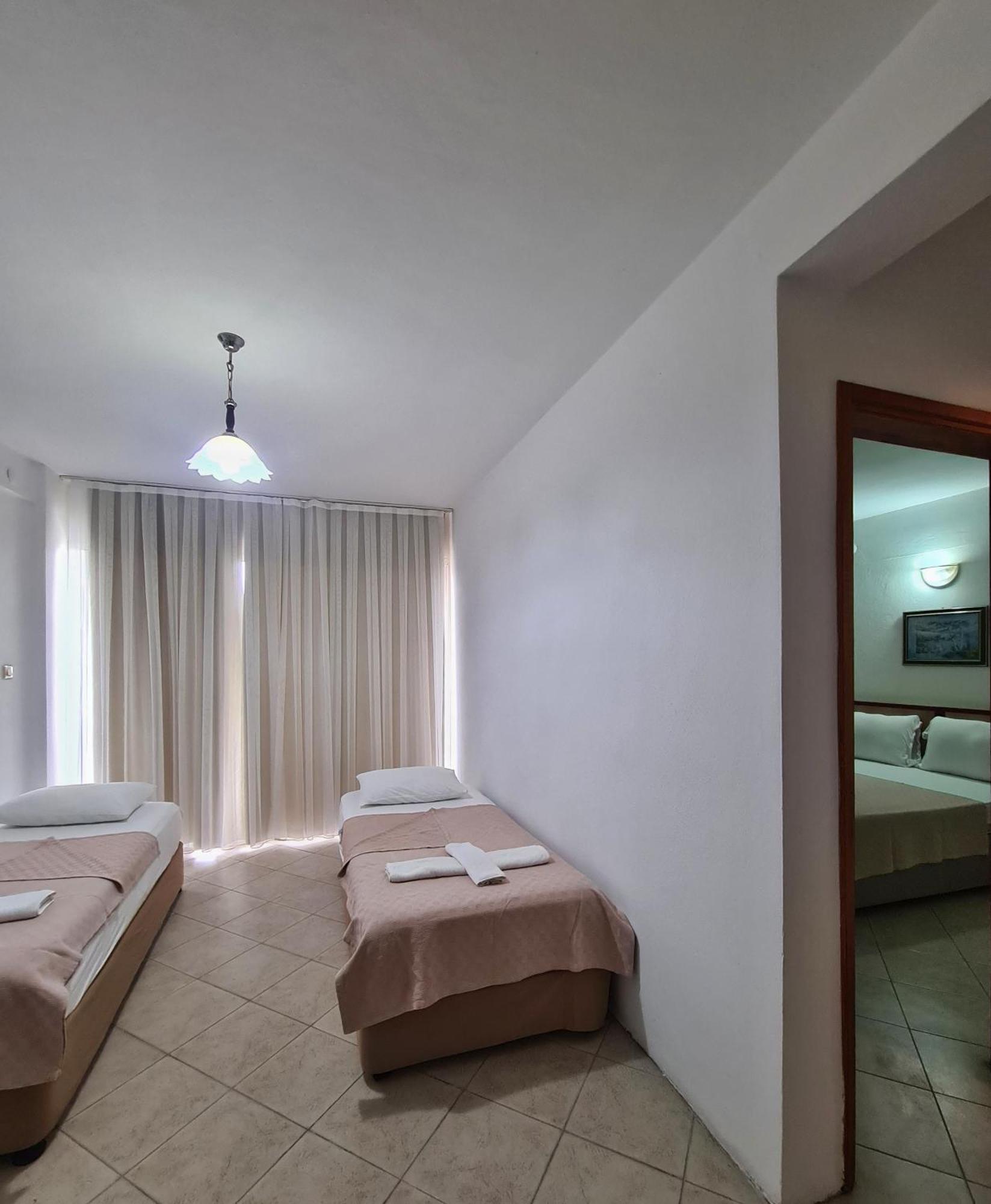 Fora Apart Otel Çeşme Exterior foto