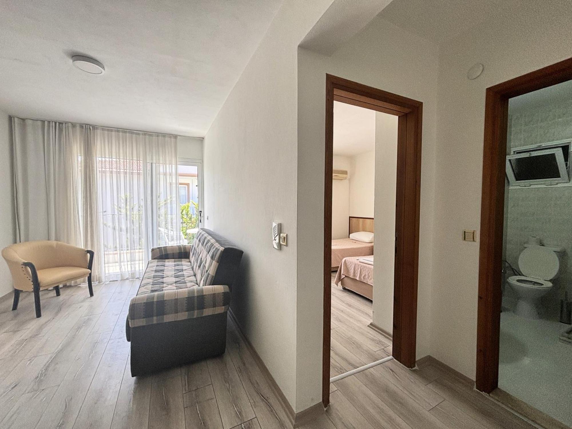 Fora Apart Otel Çeşme Exterior foto