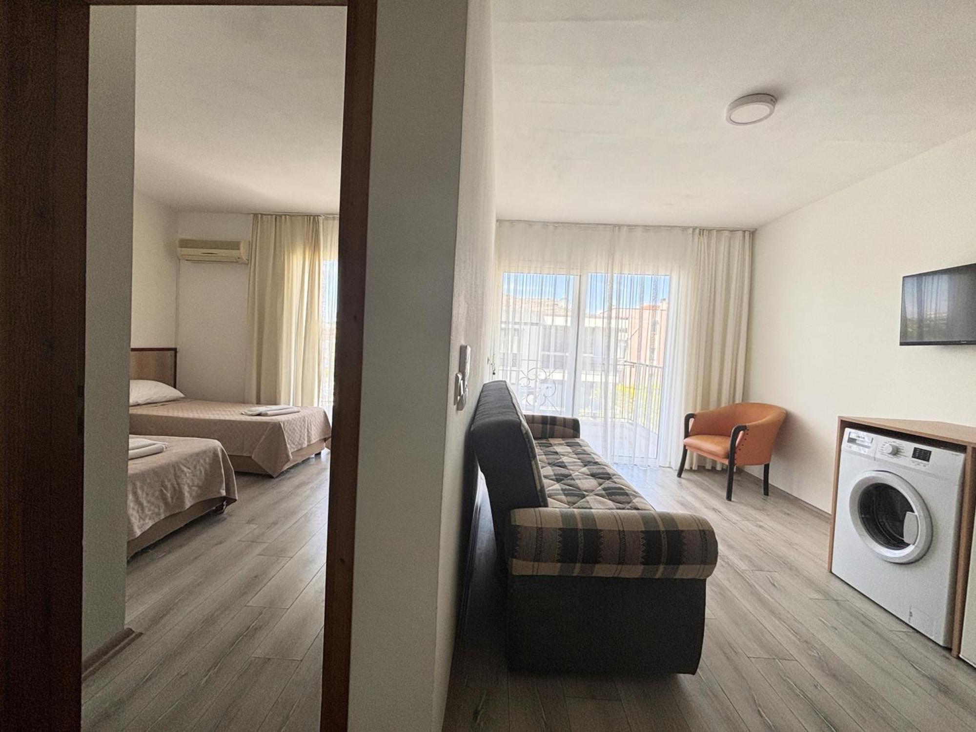 Fora Apart Otel Çeşme Exterior foto
